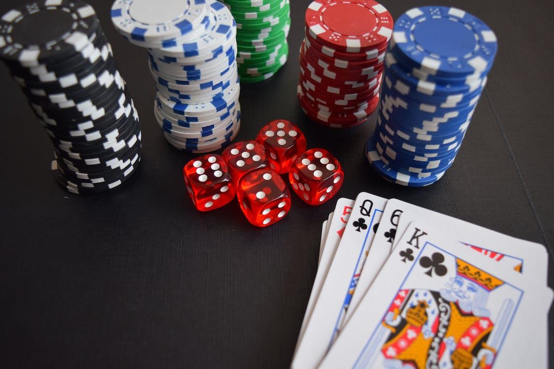 The Science of Game Odds and House Edge in Casinos