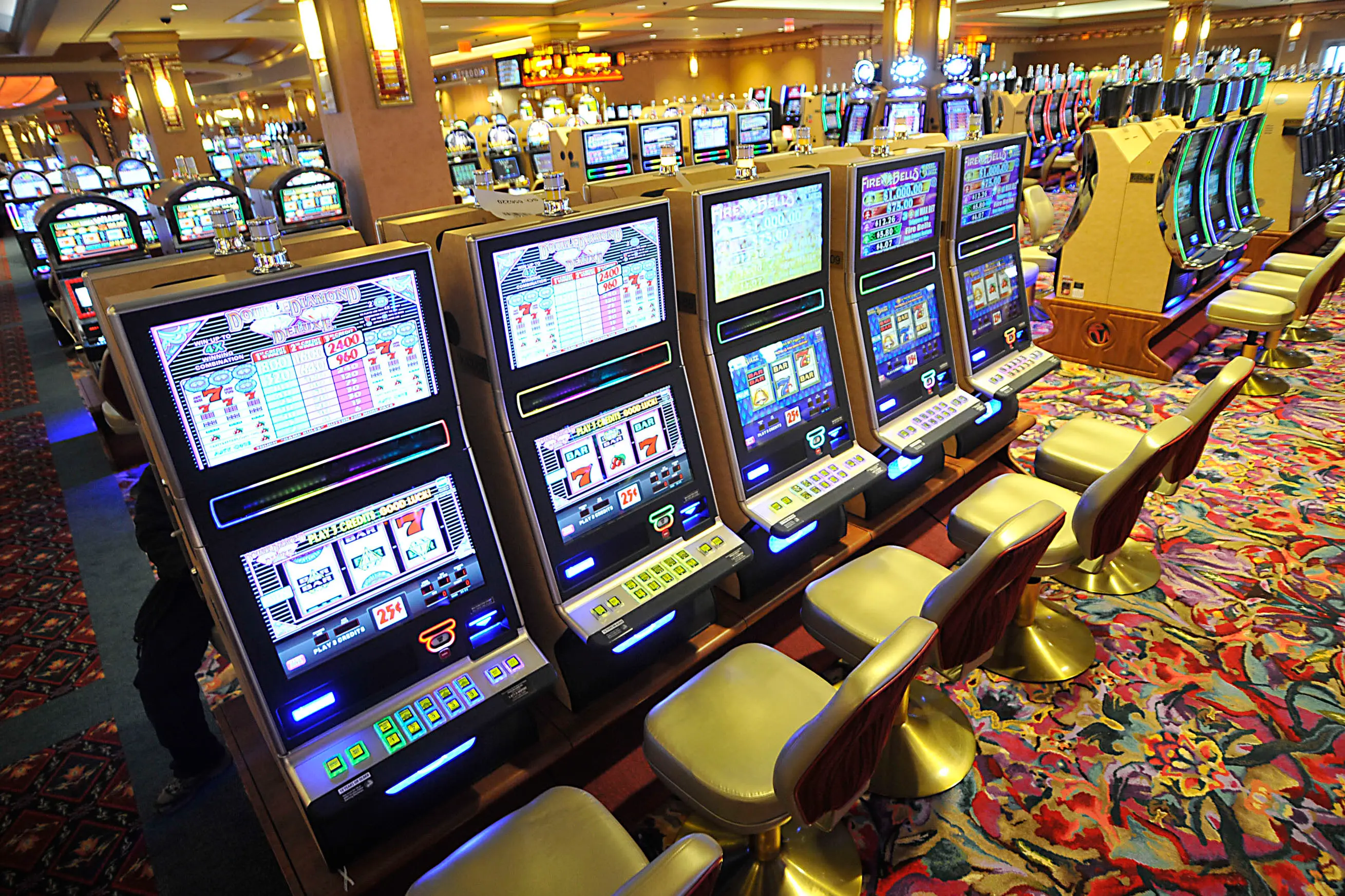 Combining Sports Betting with Slot Games: A Winning Strategy?